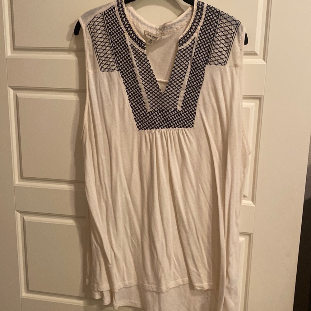 GUC Lucky Brand embroidered neck sleeveless top size 3x